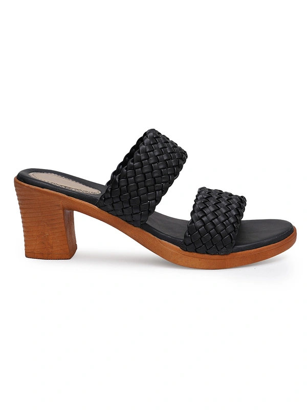Stepee Designer double strap slipper - 36, Black