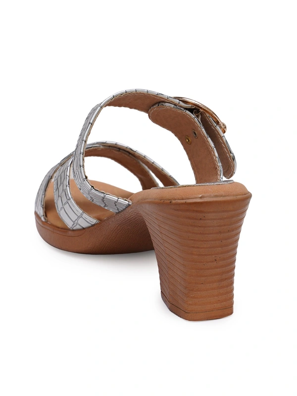 Stepee Trendy criss cross style slipper - 41, Nobel