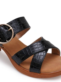 Stepee Trendy criss cross style slipper - 38, Black