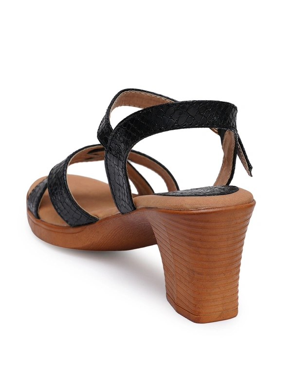 Stepee Simply beautiful sandal in block heel - 38, Black