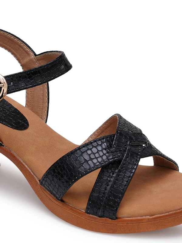 Stepee Simply beautiful sandal in block heel - 38, Black