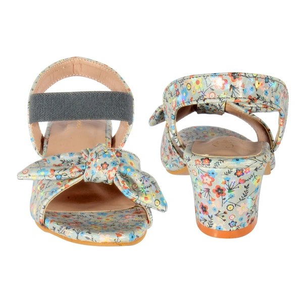 Stepee Casual & Trendy Sling back Open Toe Party Wear Ankle Strap Sandal for Kids Girls - 31, Gray