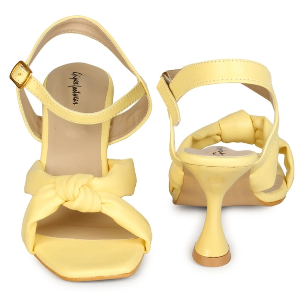Stepee Stylish Fashion Girls Kitten Heel Sandals - 37, Yellow