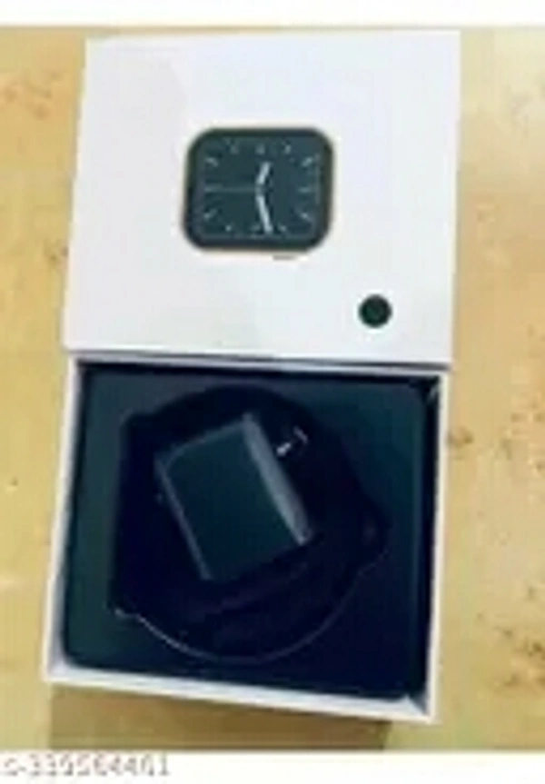 Futuristic Smart Watch 
