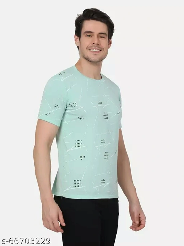 T-shirts  - M