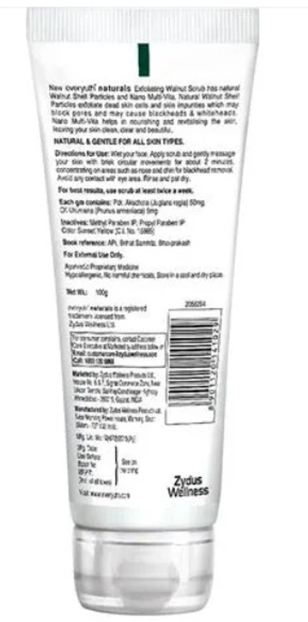 Everyuth Naturals Exfoliating Walnut Scrub, Removes blackheads & dead skin cells, 100gm