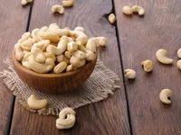 Om Premium Cashews-250gm