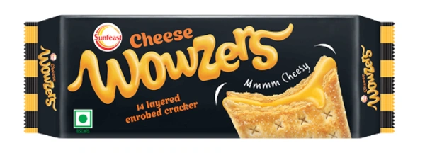 Sunfeast Cheese Wowzers, 14 layered enrobed cracker - 128gm