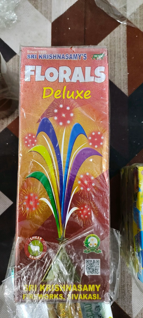Florals Deluxe flower pots pack of 10