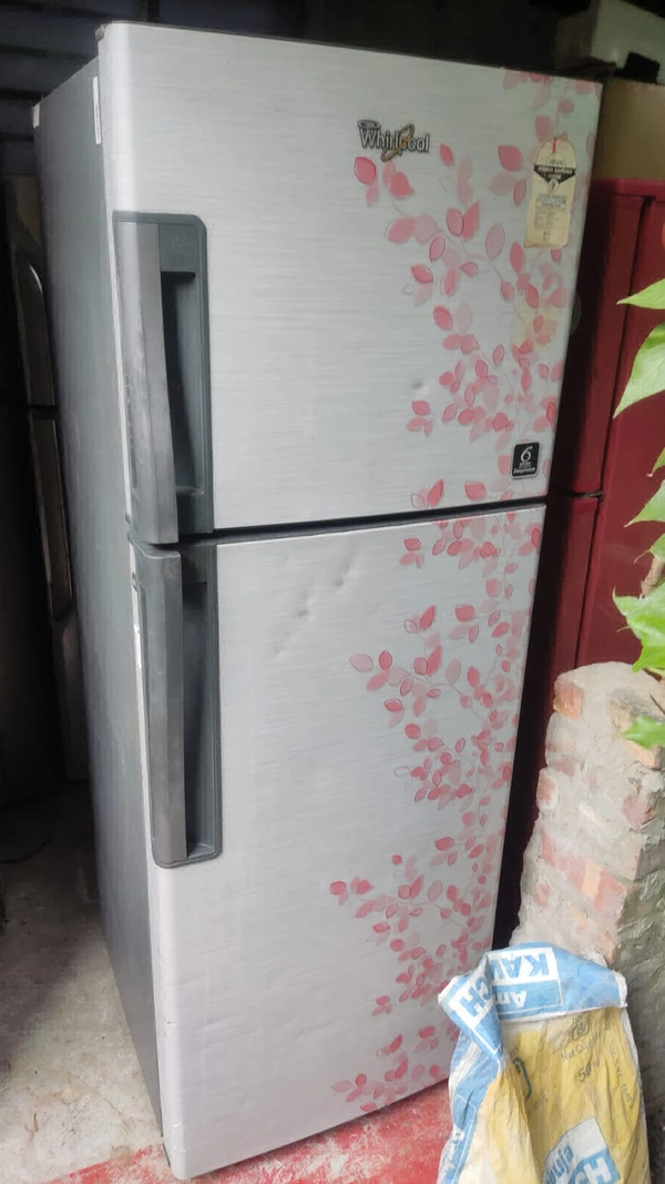 Whirlpool Refrigerator - 270 Litters - Refurbished Condition 