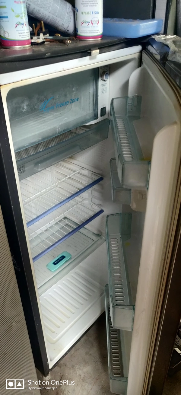 Whirlpool Refrigerator - 270 Litters - Refurbished Condition 