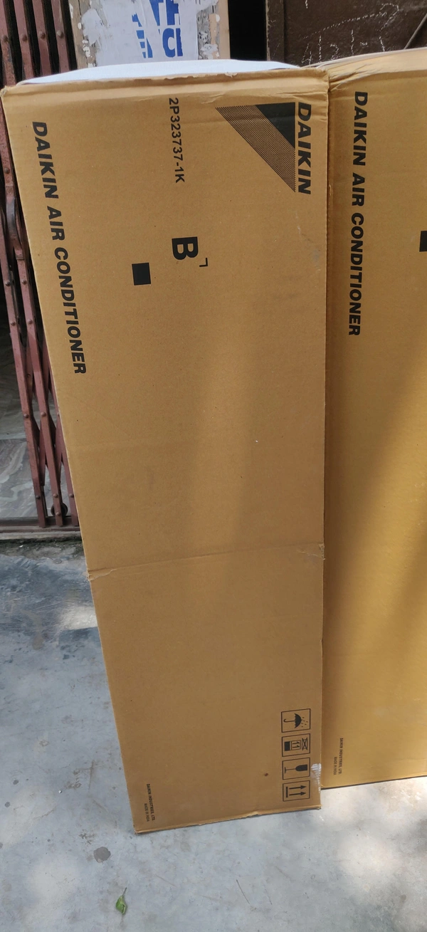 Daikin 2.5 Ton Non Inverter - Assembled Heavy Duty Air Conditioning System Comercial - 10 Years Warranty 