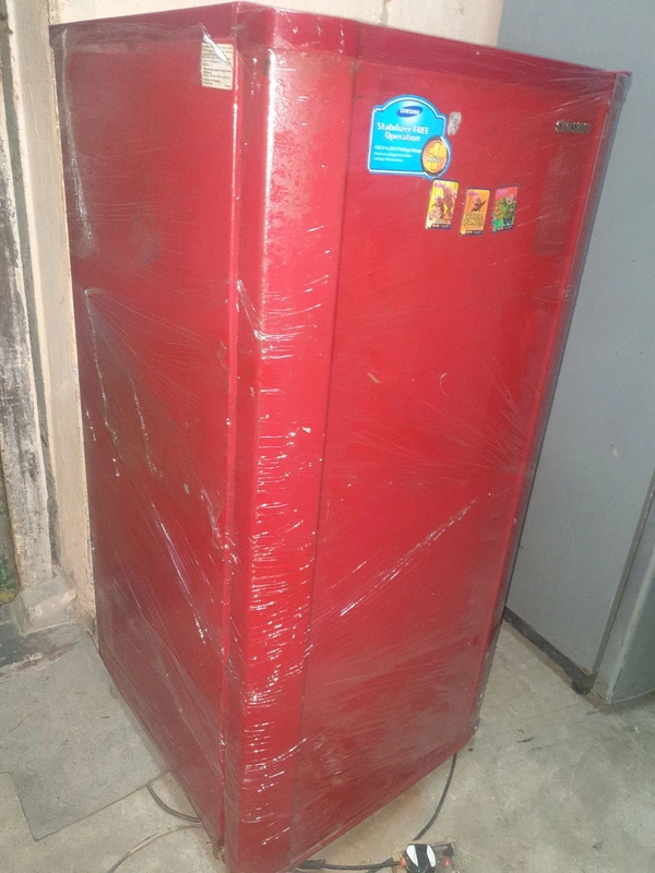 Samsung Refrigerator  190 Litter  - Red, 190