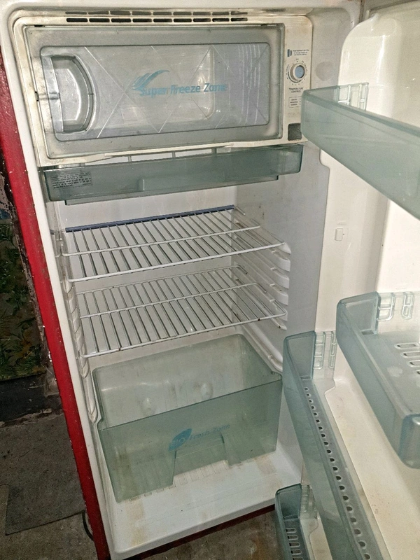 Samsung Refrigerator  190 Litter  - Red, 190