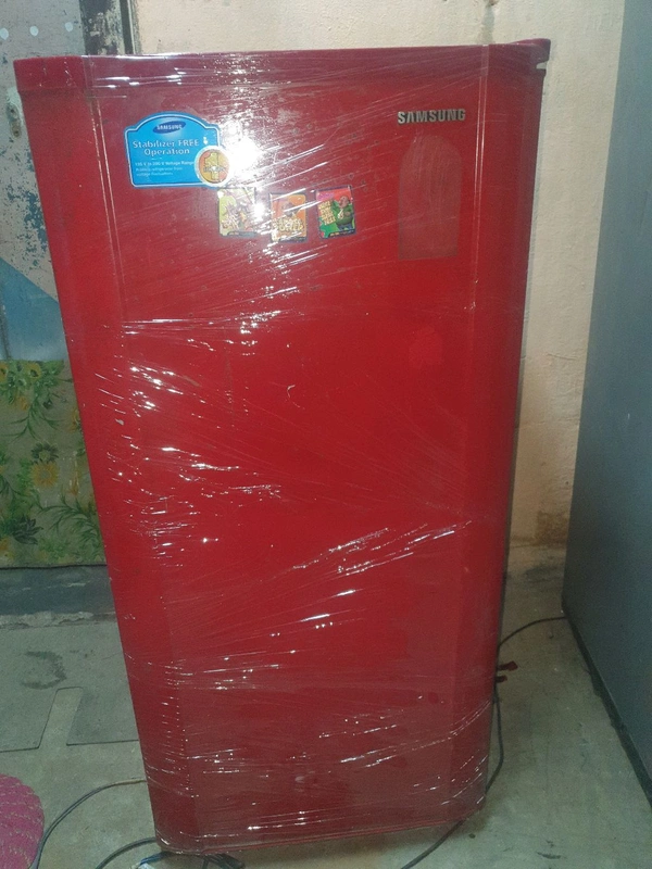Samsung Refrigerator  190 Litter  - Red, 190