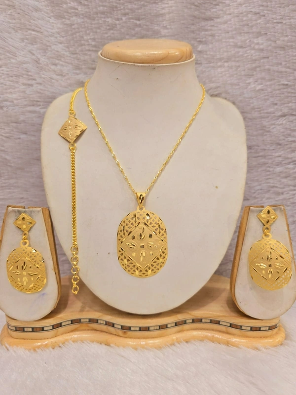 Arabian Pendant Set Weightless Combo D4 - Standard