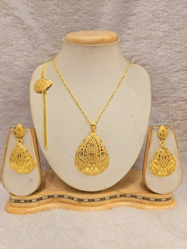 Arabian Pendant Set Weightless Combo D3 - Standard