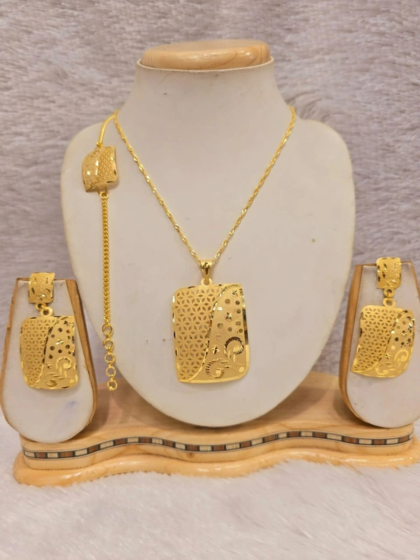 Arabian Pendant Set Weightless Combo D2 - Standard