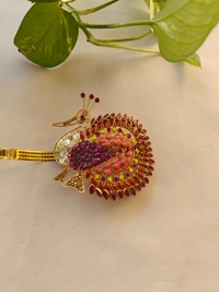Mohini Center Hair Clips