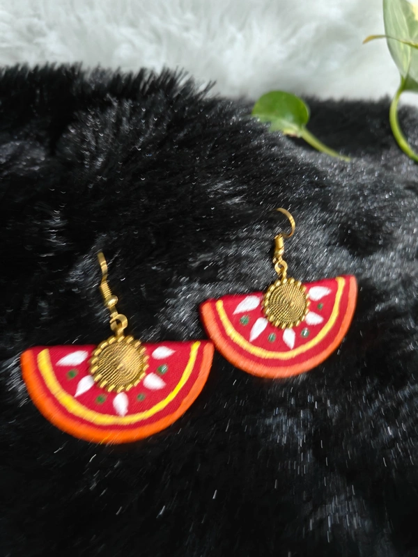 Ameya - hand painted earrings