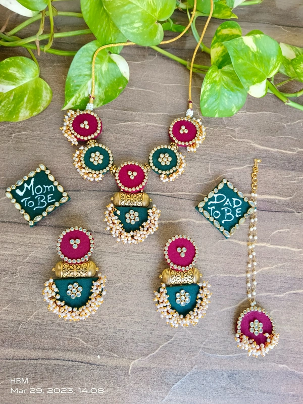 Shrimant - Baby Shower Set - Maroon & Bottle Green