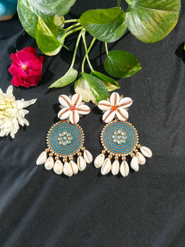 Nisha Earrings 