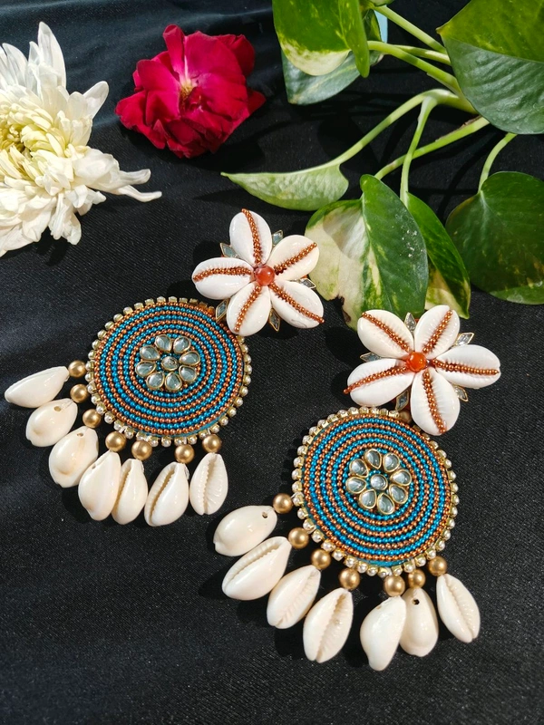 Nisha Earrings 