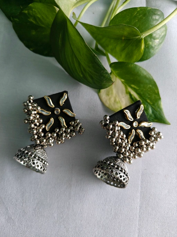 Kiran Earrings - Black