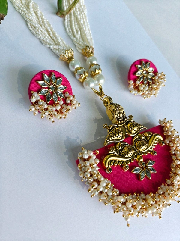 Meghana Long Necklace Set - Bright Pink