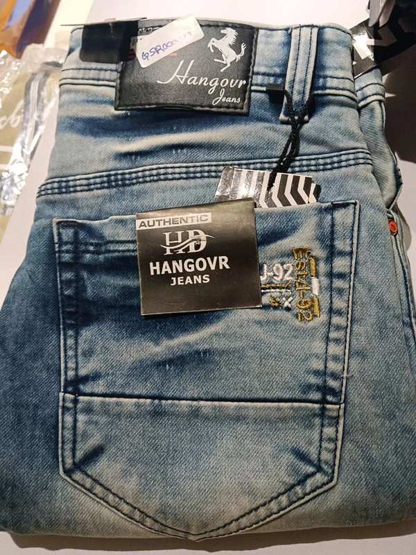 HANGOVR GSR0001510 - 28