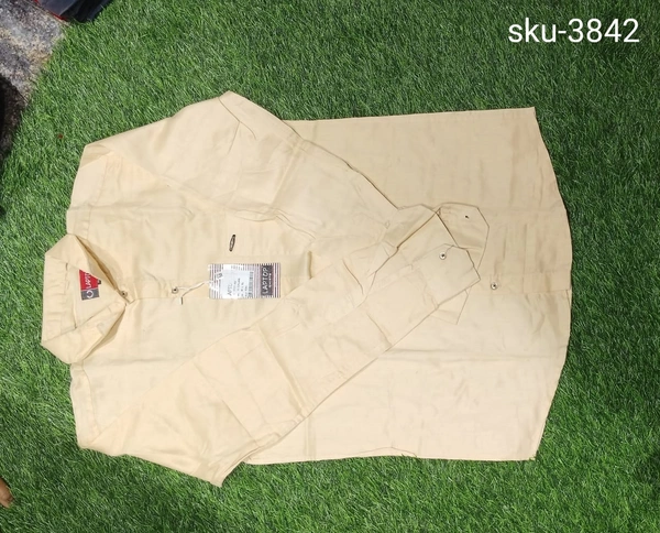 LAPTOP SHIRT-SKU3842 - MEDIUM
