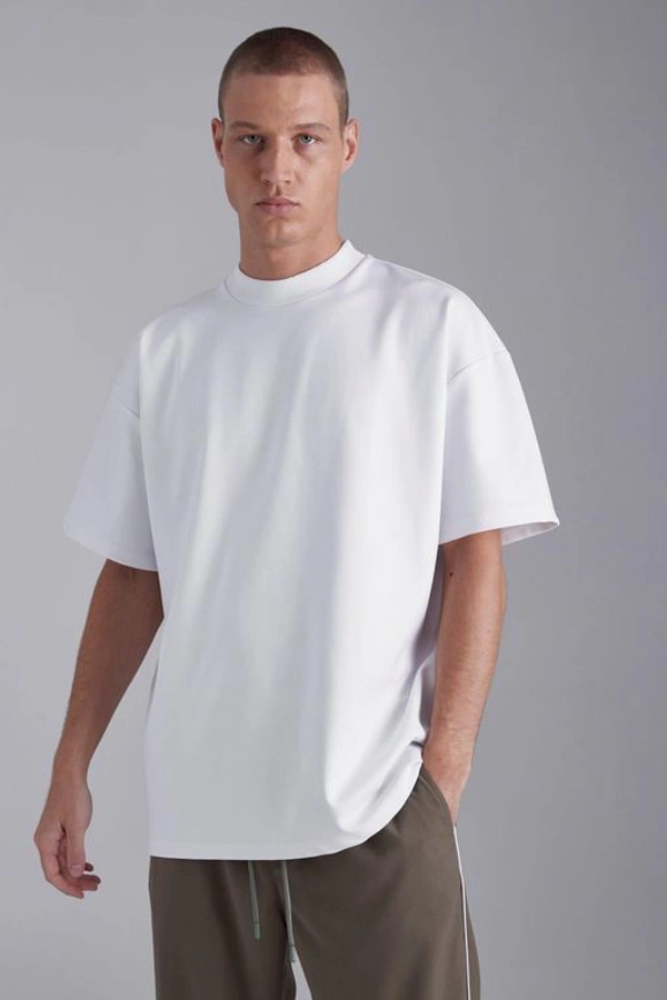 White Plain Oversized T Shirt For Men - M-40