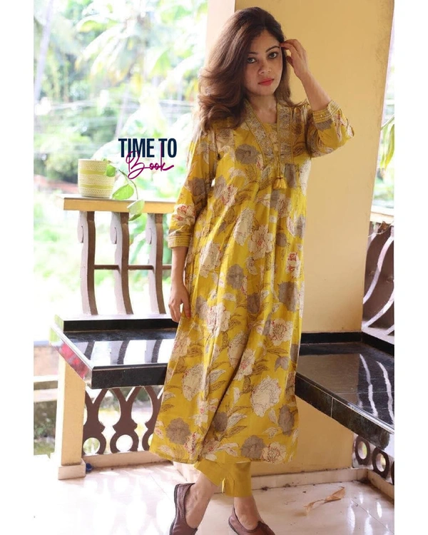 Featuring beautiful Heavy 2pcs cottan Suit which is beautifully decorated with beautiful embroidery with digital print .It is paired with matching pants - XL-42