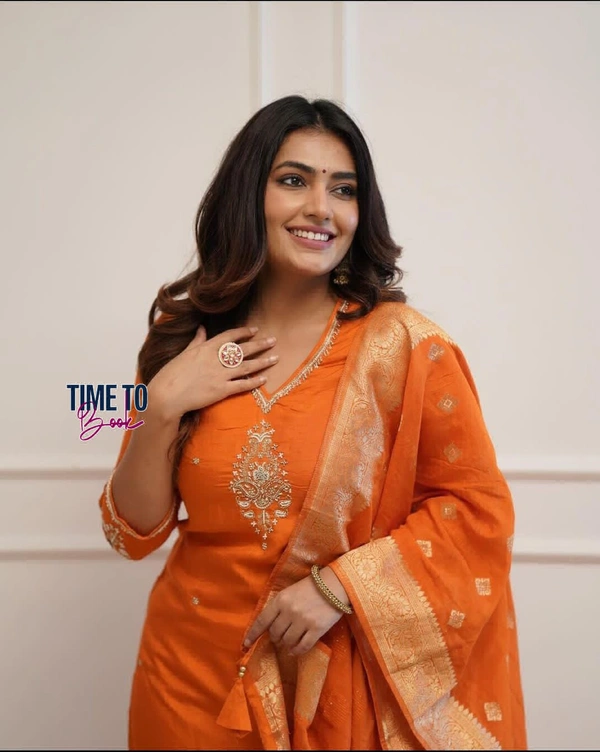 Featuring beautiful Heavy 3pcs Suit which is beautifully decorated with intricate hand embroidery & pithan. It is paired with matching pants and chandri cotton printed Dupatta. - M-38