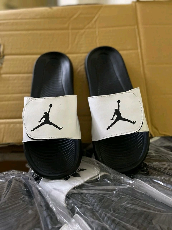 The Unity Style Imported Flip-Flops for Men - Stylish & Comfortable - 43-9