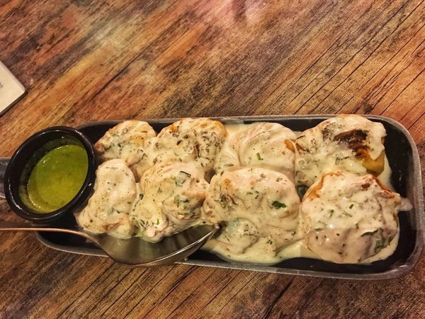 Afghani Paneer Momos - Full