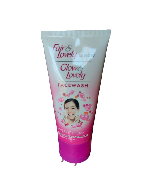 Fair & Lovely Face Wash Instead Glow - 50g