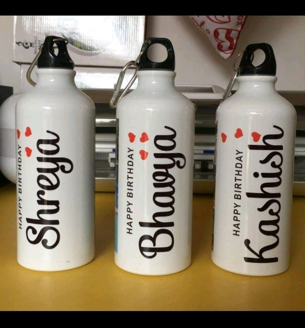 Sipper Bottle with Straw Lid and Hanger  750 ml