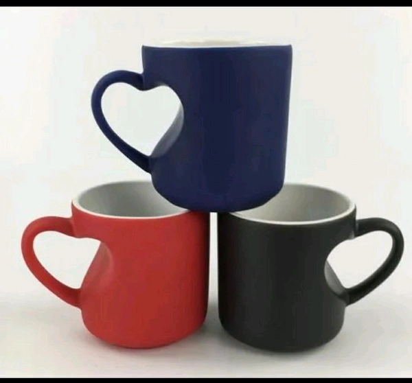 3 Tone Normal Handle mugs.