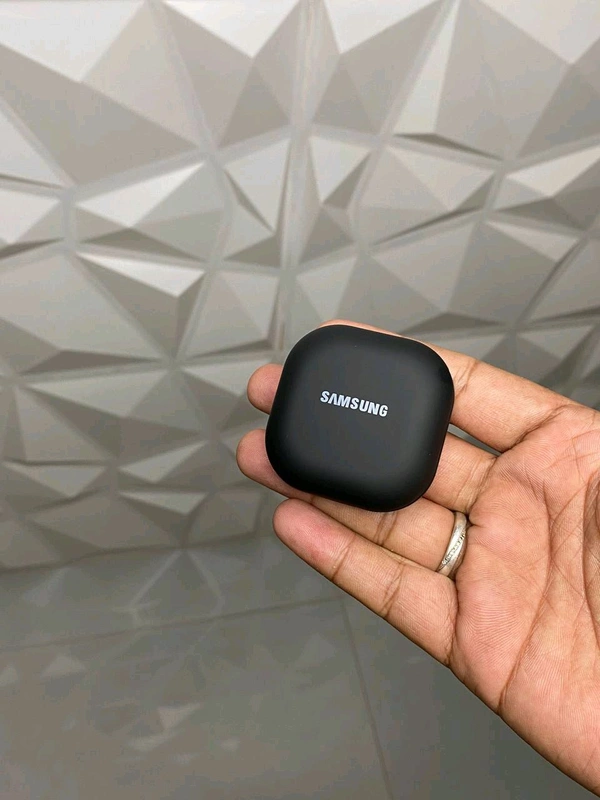 Samsung GALAXY BUDS 2 PRO 2024  - Black, Free Size