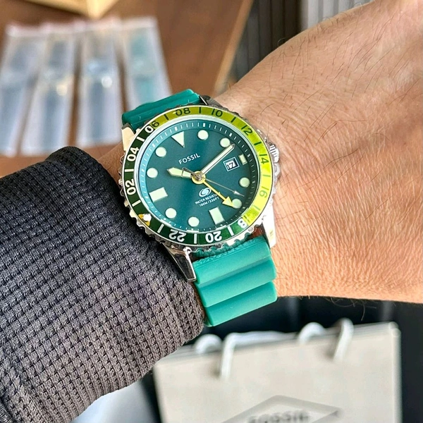 Fossil GMT Men Analog Watch 