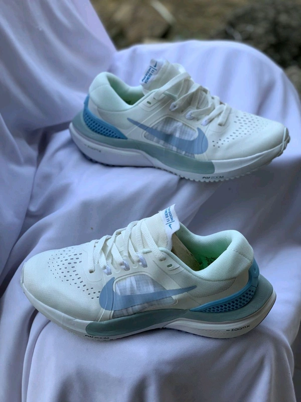 Nike Vomero 15 Premium Quality Shoe For Men - 6
