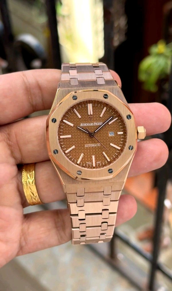 Audemars Piguet Chronograph Watch For Men