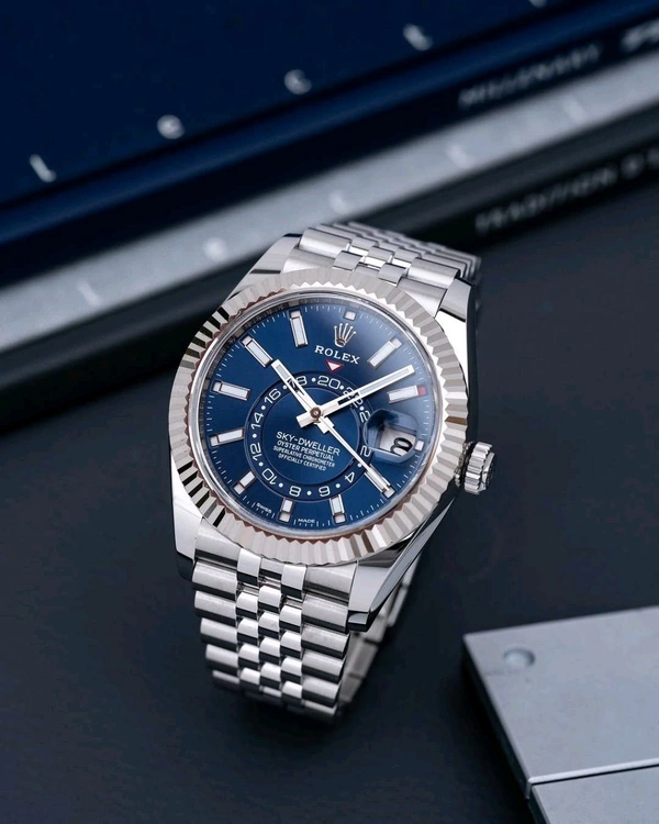 ROLEX Sky-Dweller Analog Watch For Men - Normal (5-6 days)