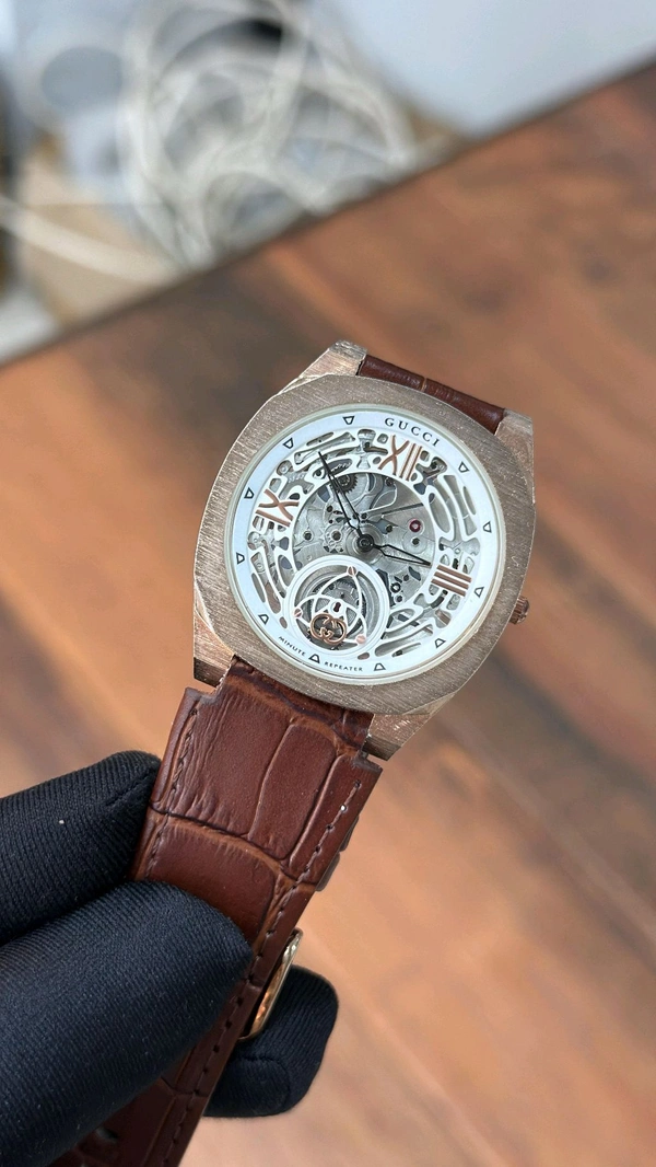 GUCCI 25H Brown Leather Strap Analog Watch For Men  - Normal (5-6 days)