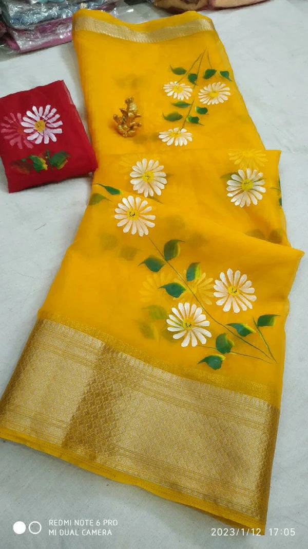 Beautiful Brush Print Saree - Yellow