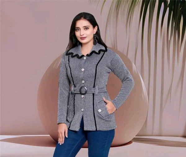 Women Cardigan  - Free, Axolotl