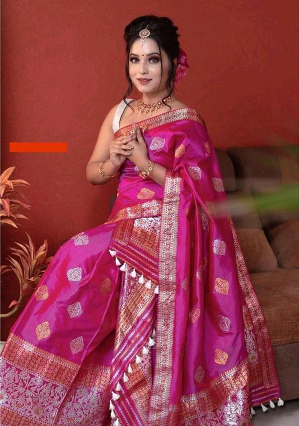 Beautiful Zari Worl Aasami Saree