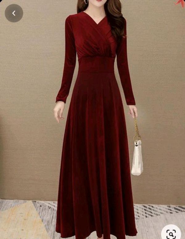 Beautiful Valvet Gown - maroon, M