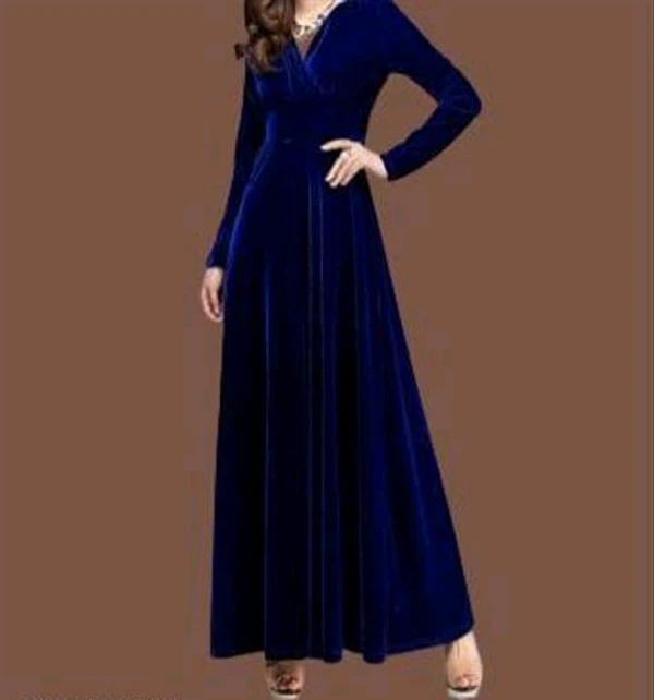 Beautiful Valvet Gown - Blue, L
